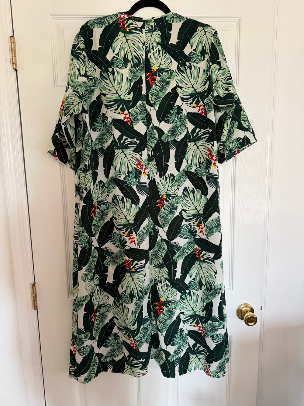 Rachel Zoe Tropical Leaf Beach Coverup — Green, White & Red - Picture 5 of 5